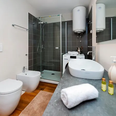 Seaside House Andrea - 3br With Balcony & Sea View By Irundo Apartment *