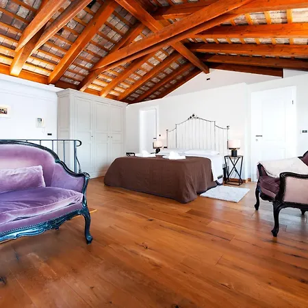Seaside House Andrea - 3br With Balcony & Sea View Apartment Rovinj
